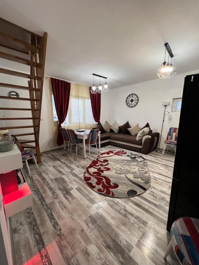 Zizi'S House Garii Appartement Braşov Buitenkant foto
